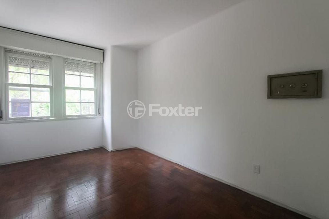 Apartamento para comprar em RAMIRO BARCELOS, 1709 - foto 15
