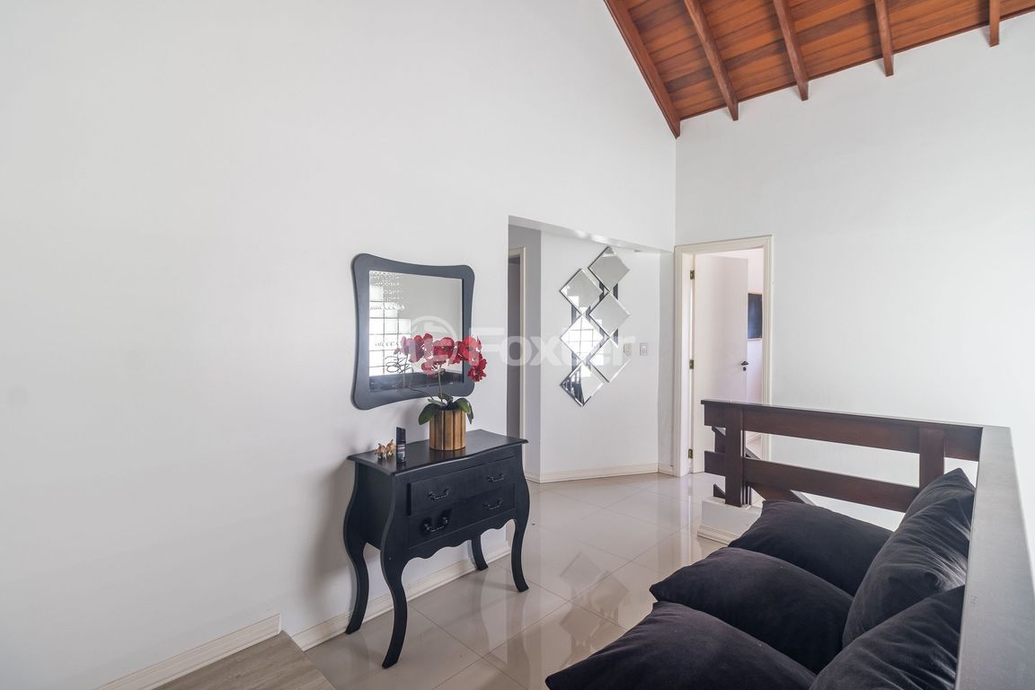 casa sobrado para comprar em Maestro Salvador Campanella, 371 - foto 13