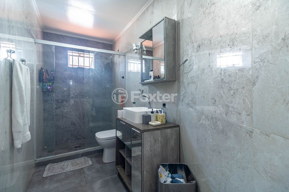 casa sobrado para comprar em Maestro Salvador Campanella, 371 - foto 18