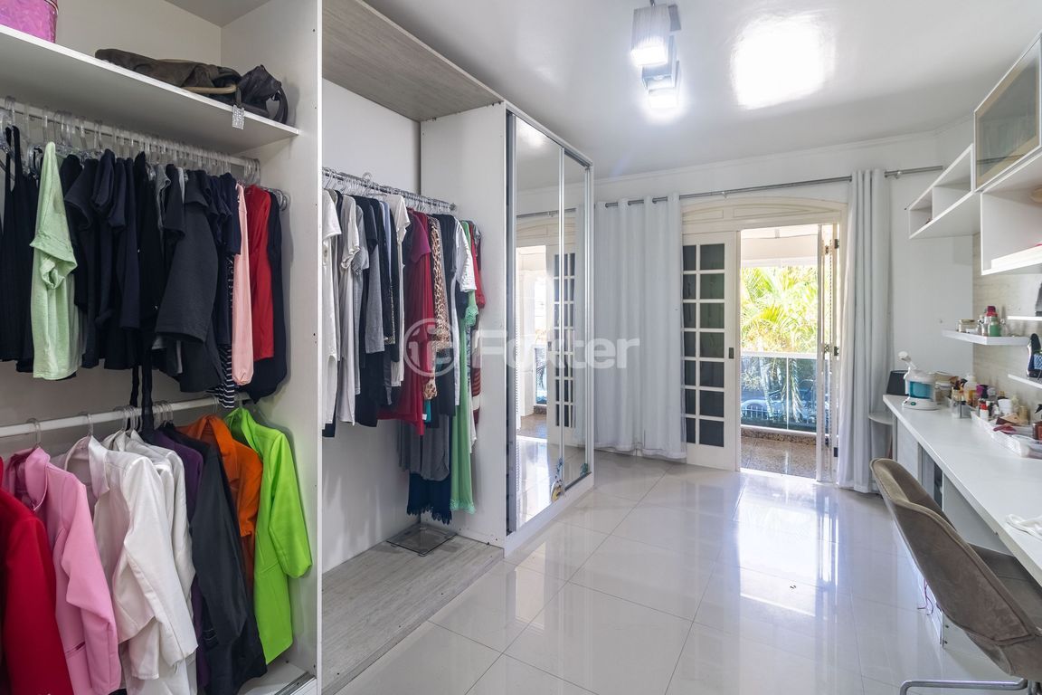 casa sobrado para comprar em Maestro Salvador Campanella, 371 - foto 30