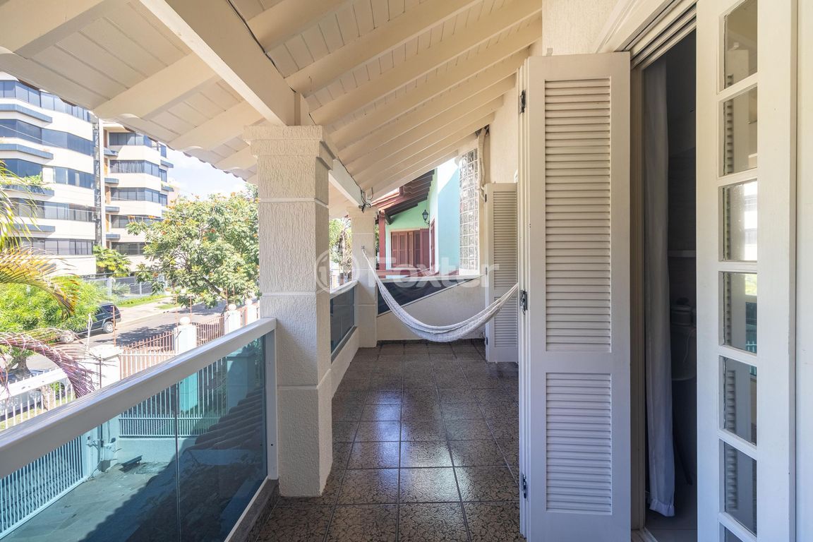 casa sobrado para comprar em Maestro Salvador Campanella, 371 - foto 32