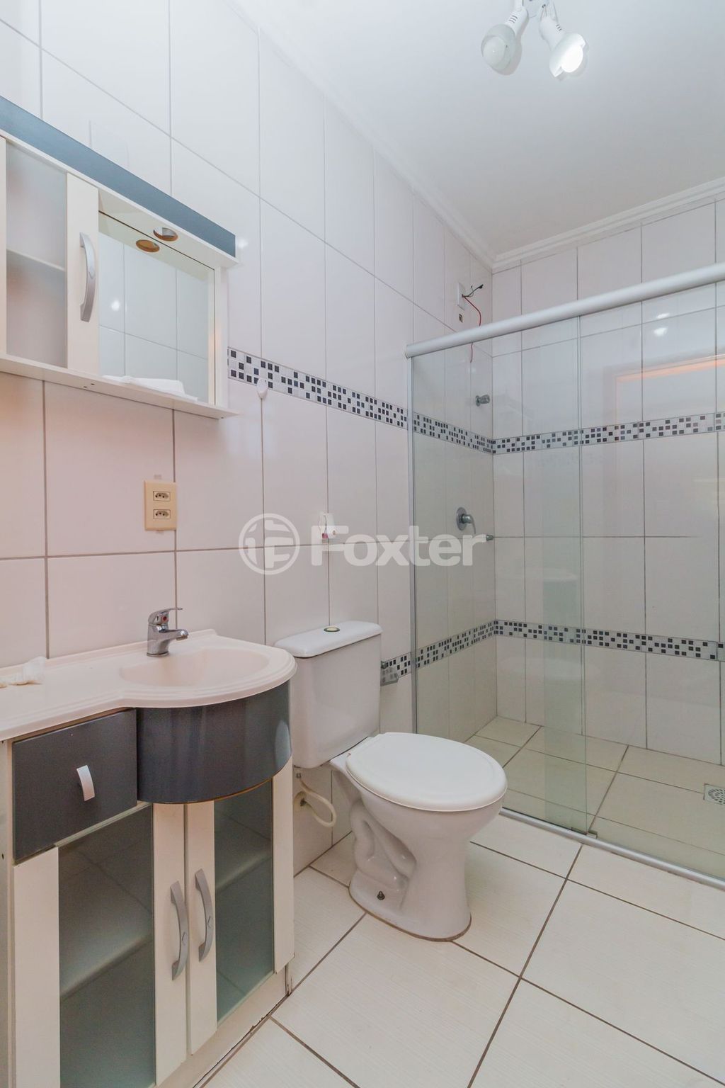 Prédio para comprar em Doutor Sezefredo Azambuja Vieira, 2653 - foto 29