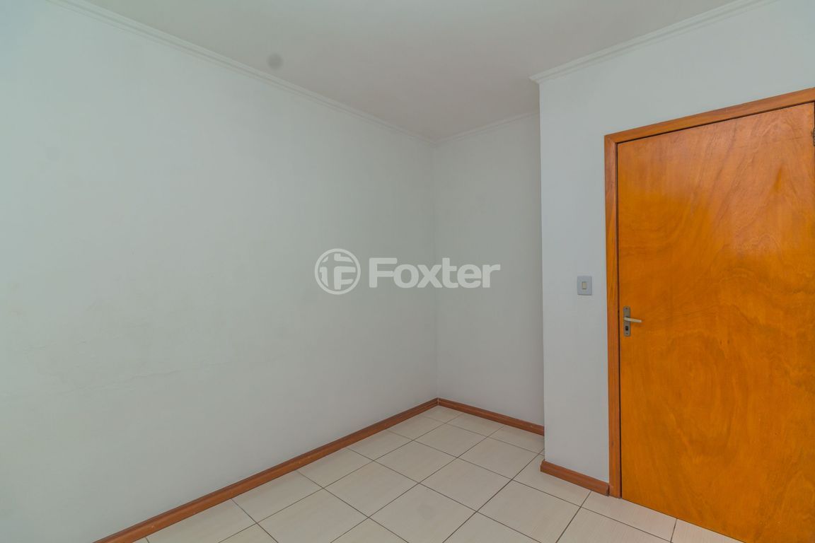 Prédio para comprar em Doutor Sezefredo Azambuja Vieira, 2653 - foto 38