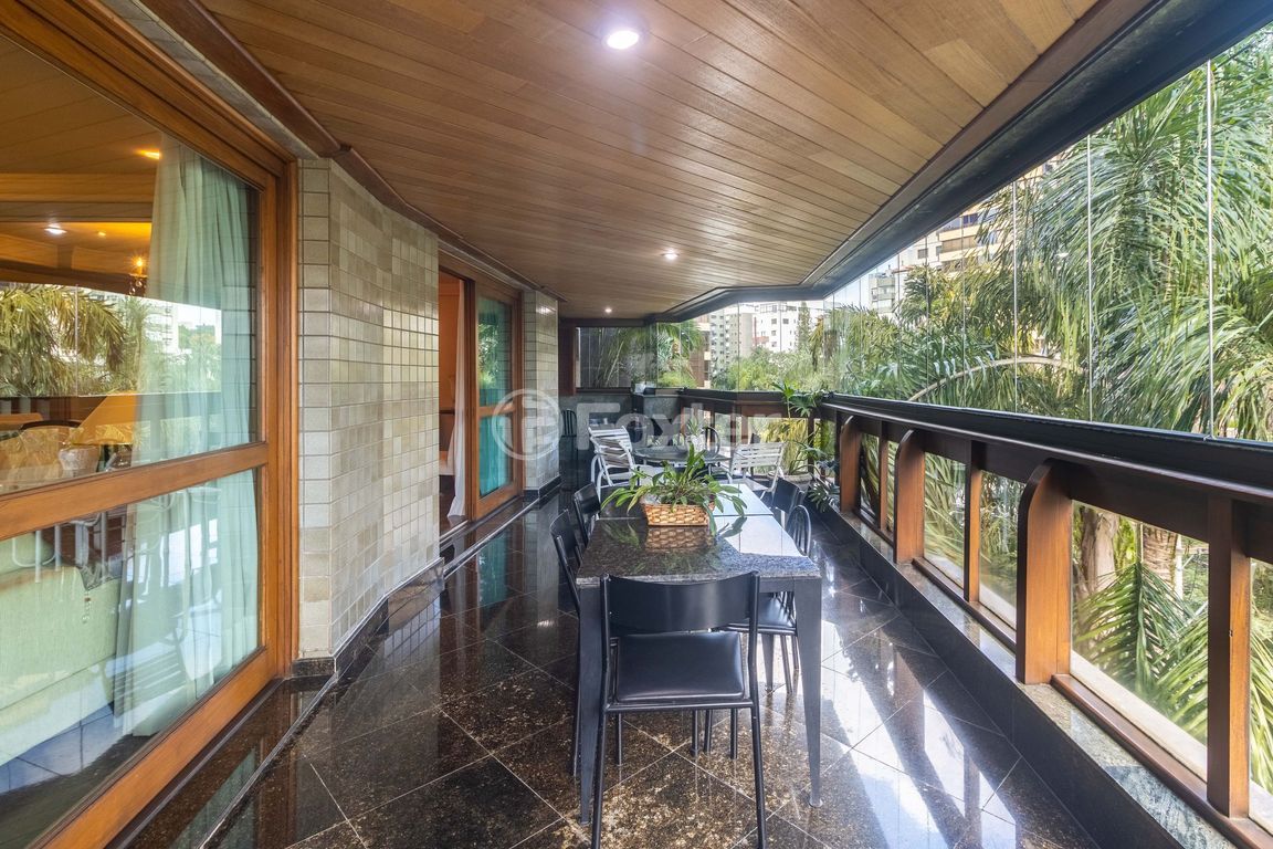 Apartamento para comprar em Auxiliadora, Porto Alegre - foto 1