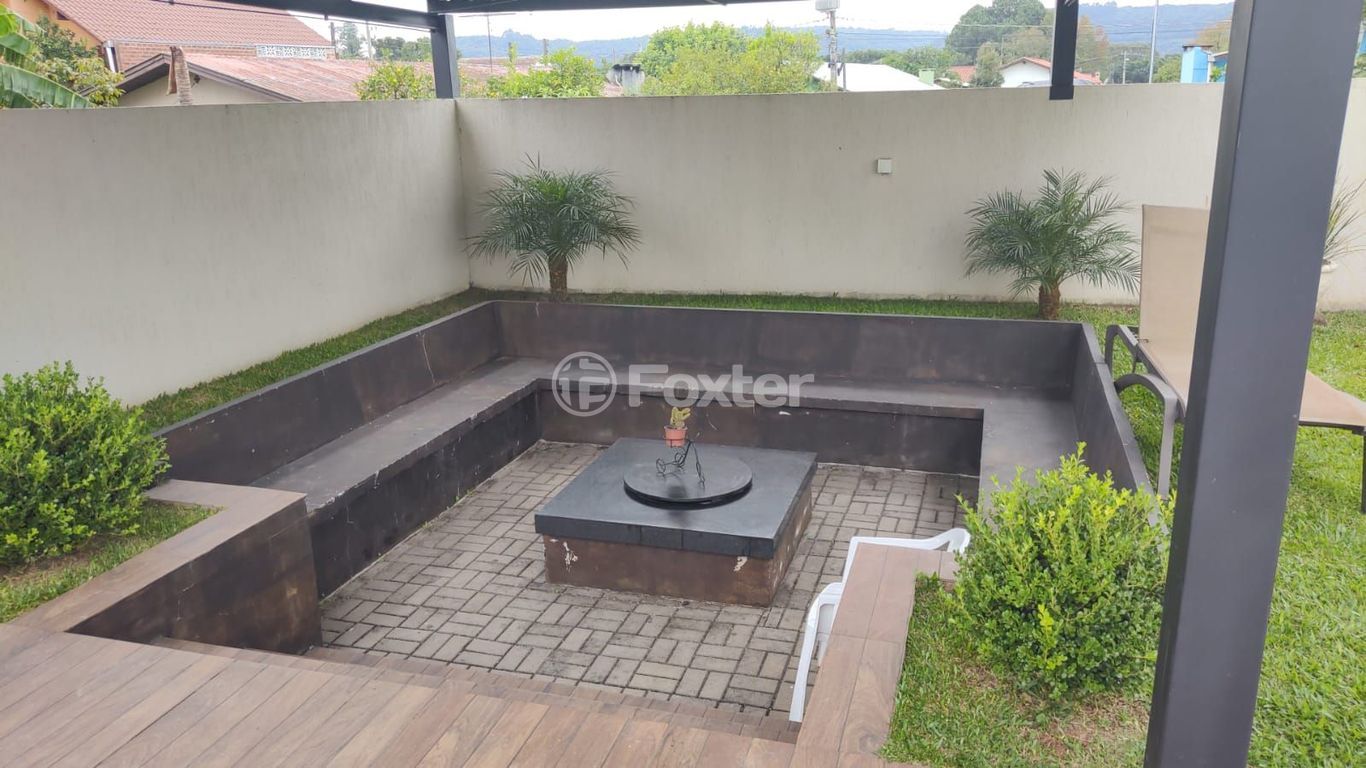 casa sobrado para comprar em Frederico A. G. Luedke, 264 - foto 9