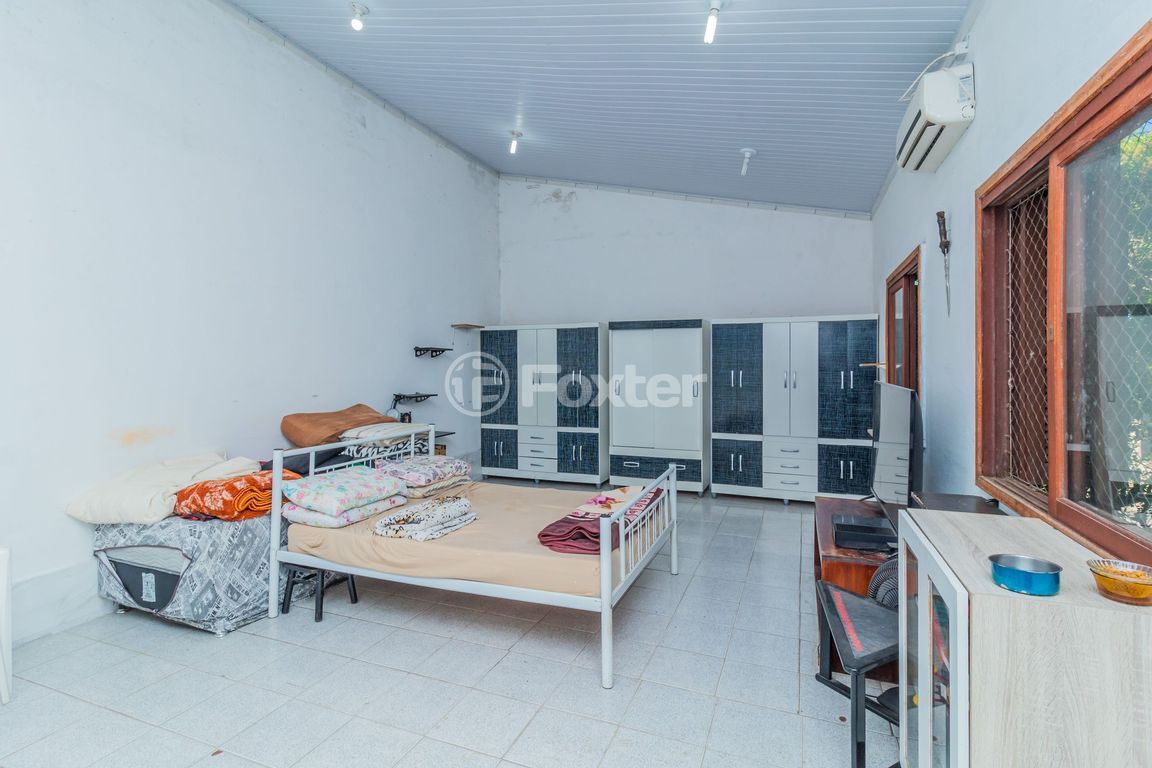 casa sobrado para comprar em Leonardo Carlucci, 140 - foto 14