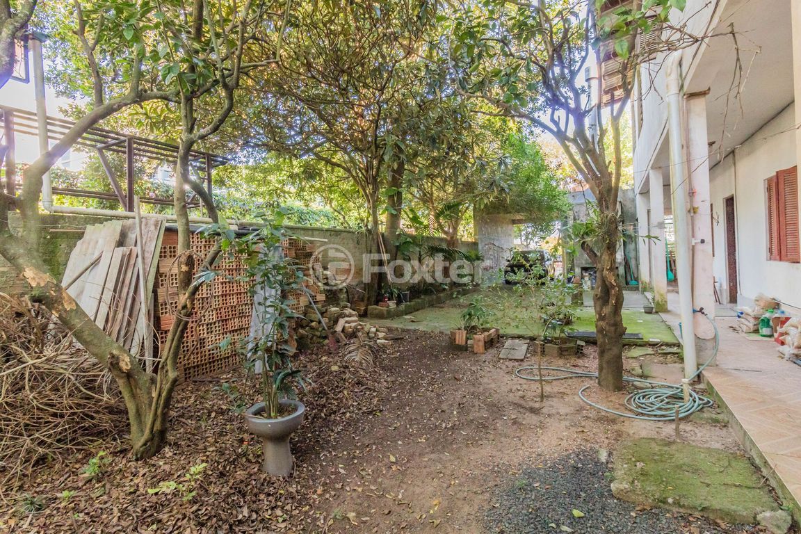 casa sobrado para comprar em Leonardo Carlucci, 140 - foto 35