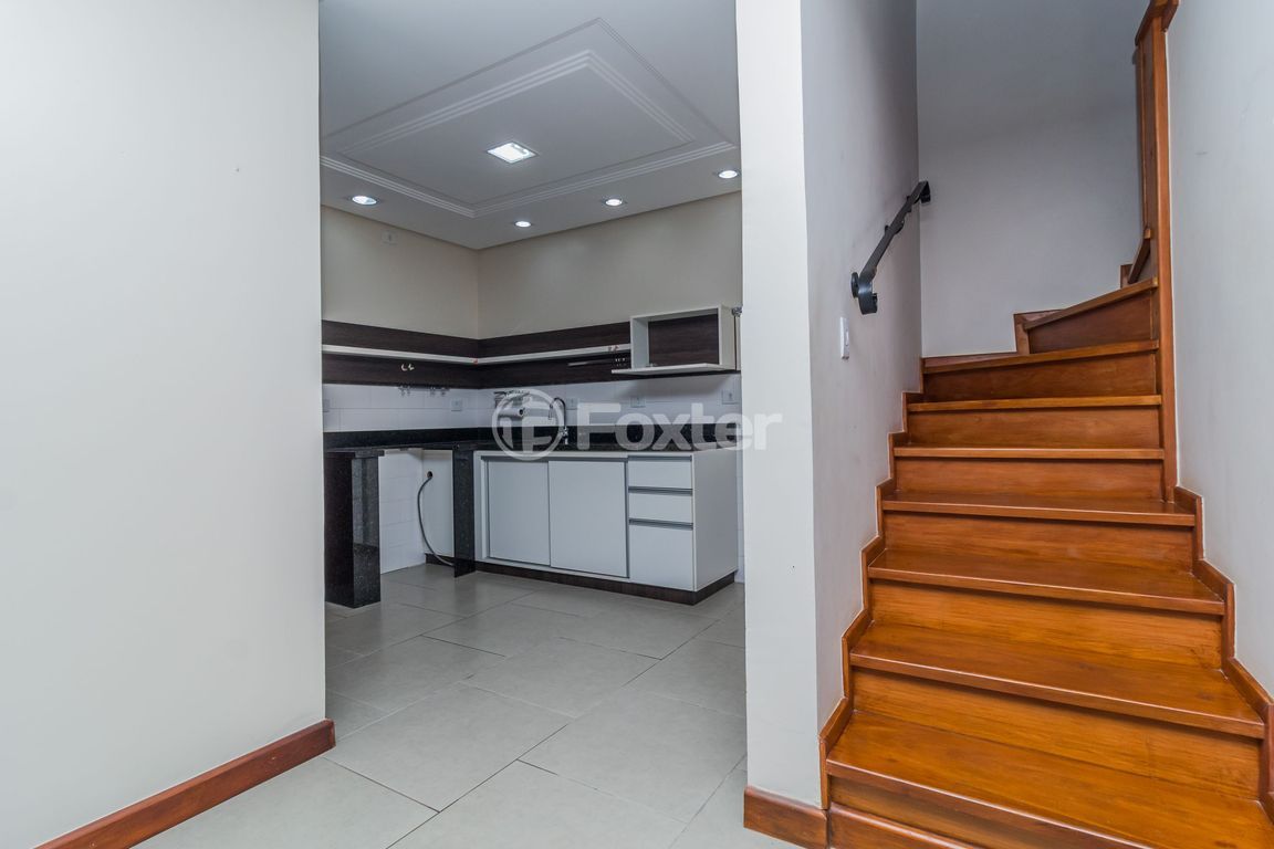 casa sobrado para comprar em Fabiana Kila de Ávila, 245 - foto 9
