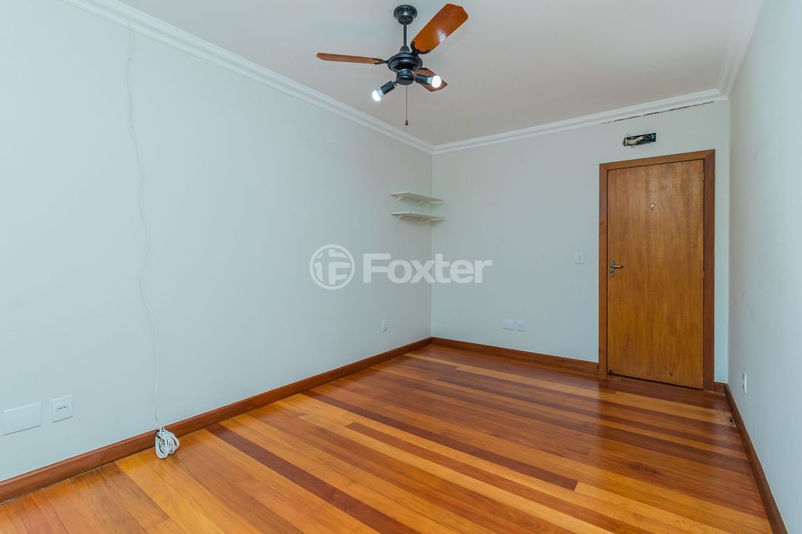 casa sobrado para comprar em Fabiana Kila de Ávila, 245 - foto 12
