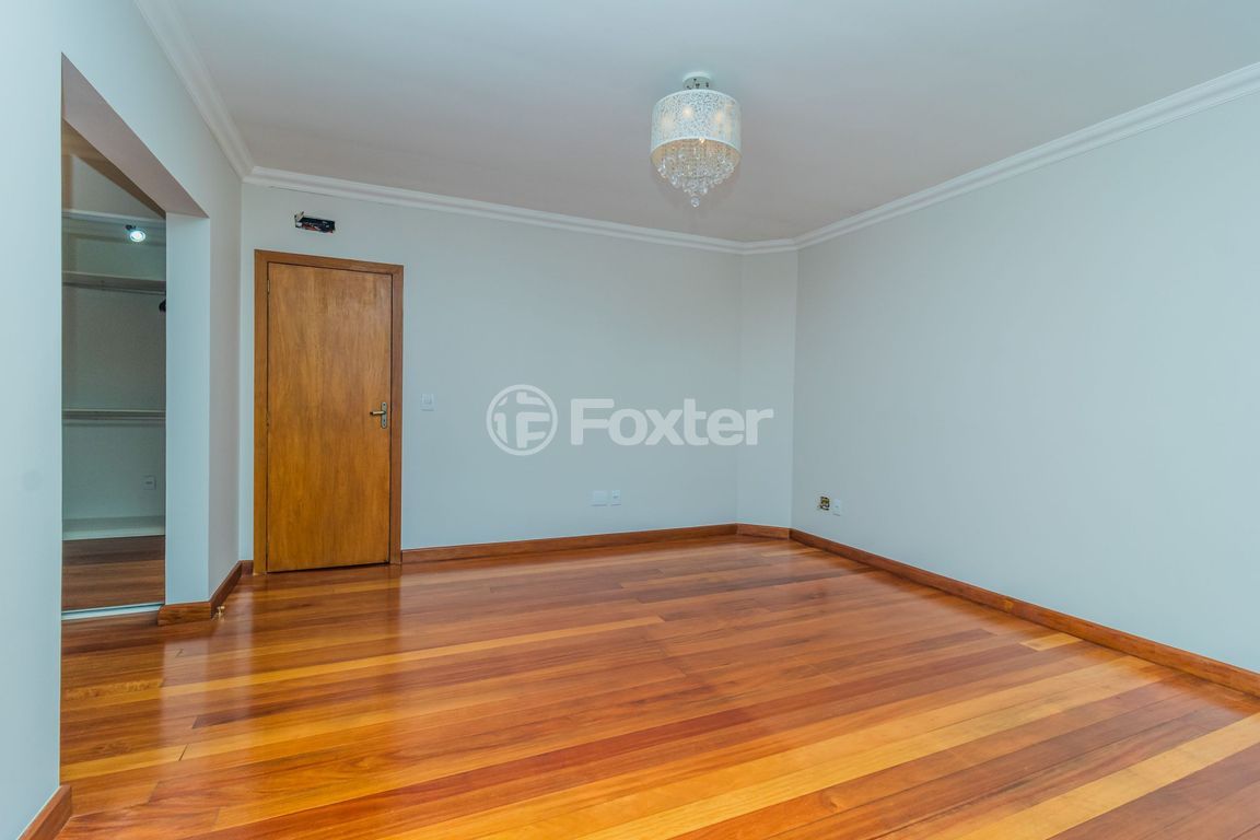 casa sobrado para comprar em Fabiana Kila de Ávila, 245 - foto 19