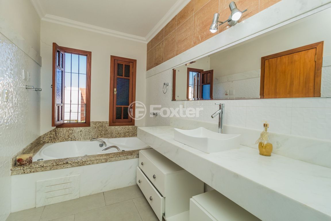 casa sobrado para comprar em Fabiana Kila de Ávila, 245 - foto 22