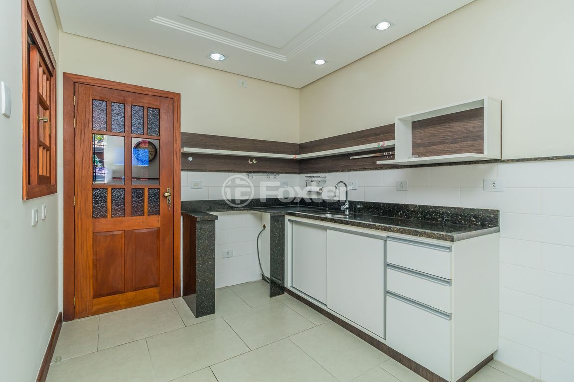 casa sobrado para comprar em Fabiana Kila de Ávila, 245 - foto 28