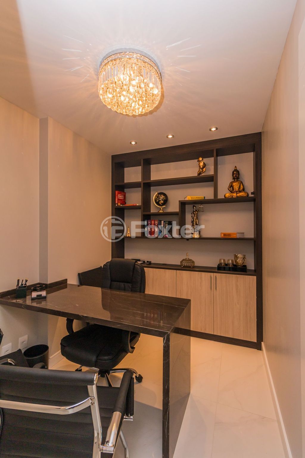 consultorio sala conjunto para comprar em Tenente-Coronel Fabrício Pilar, 740 - foto 13