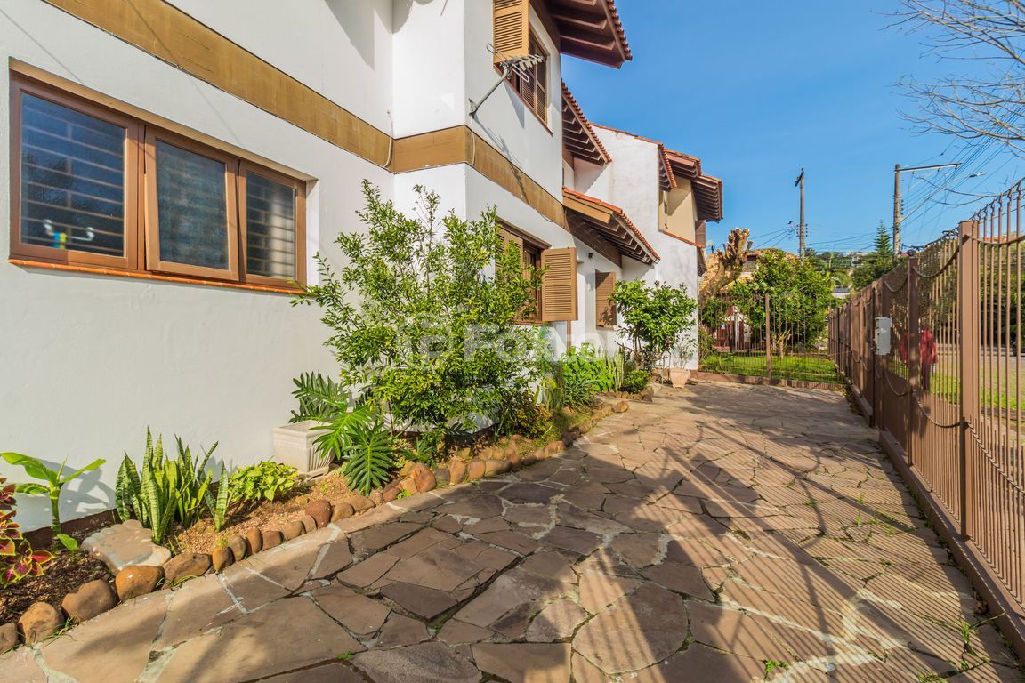 casa sobrado para comprar em Ari Peixoto Martins, 64 - foto 30