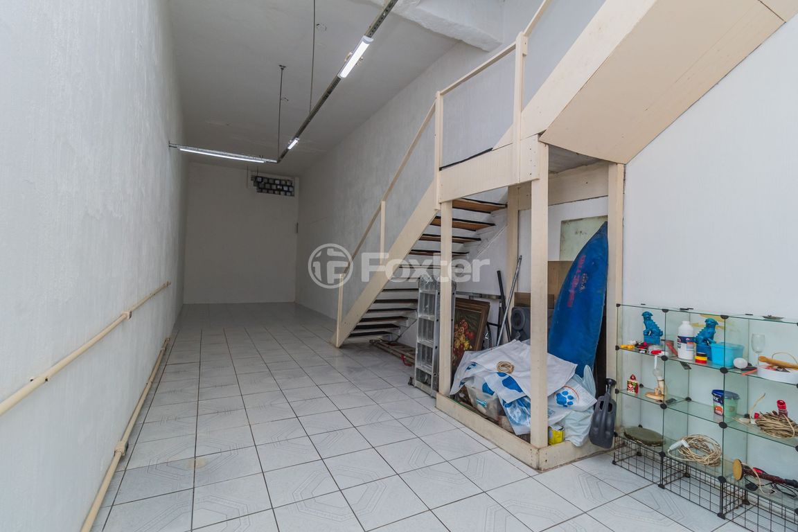 Prédio para comprar em Vinte e Quatro de Maio, 174 - foto 12