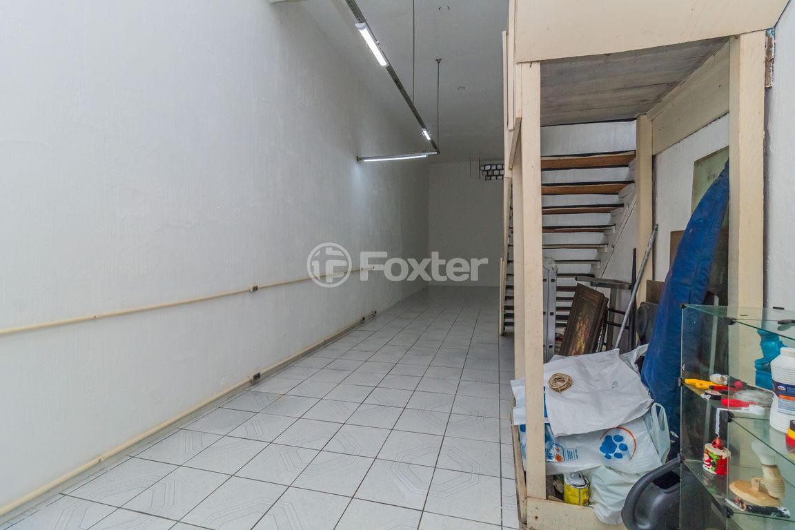 Prédio para comprar em Vinte e Quatro de Maio, 174 - foto 13