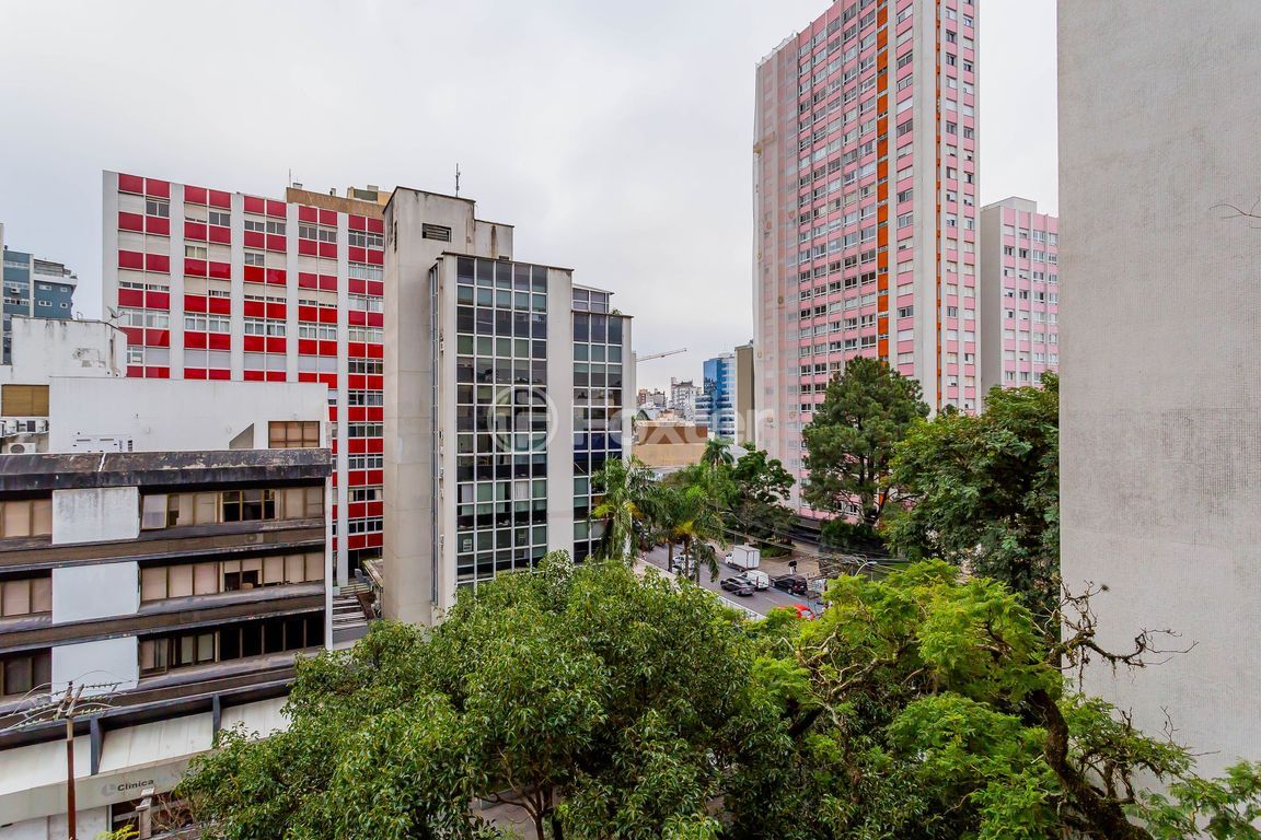Apartamento para comprar em VINTE E QUATRO DE OUTUBRO, 1085 - foto 16