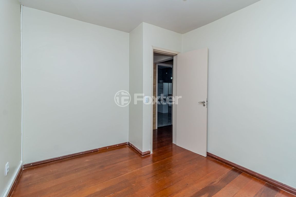 Casa em condominio para comprar em EDGAR PIRES DE CASTRO, 1100 - foto 10