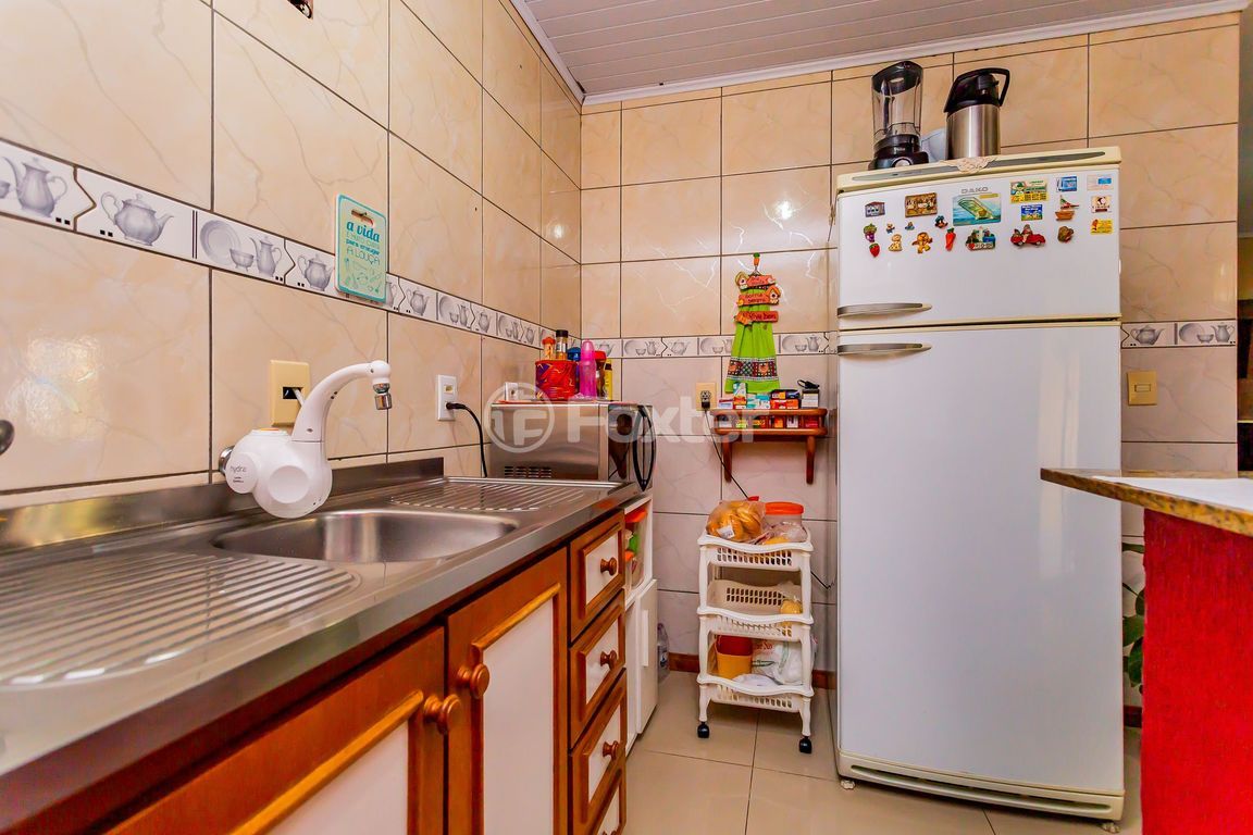 casa sobrado para comprar em Delmar Rocha Barbosa, 699 - foto 20