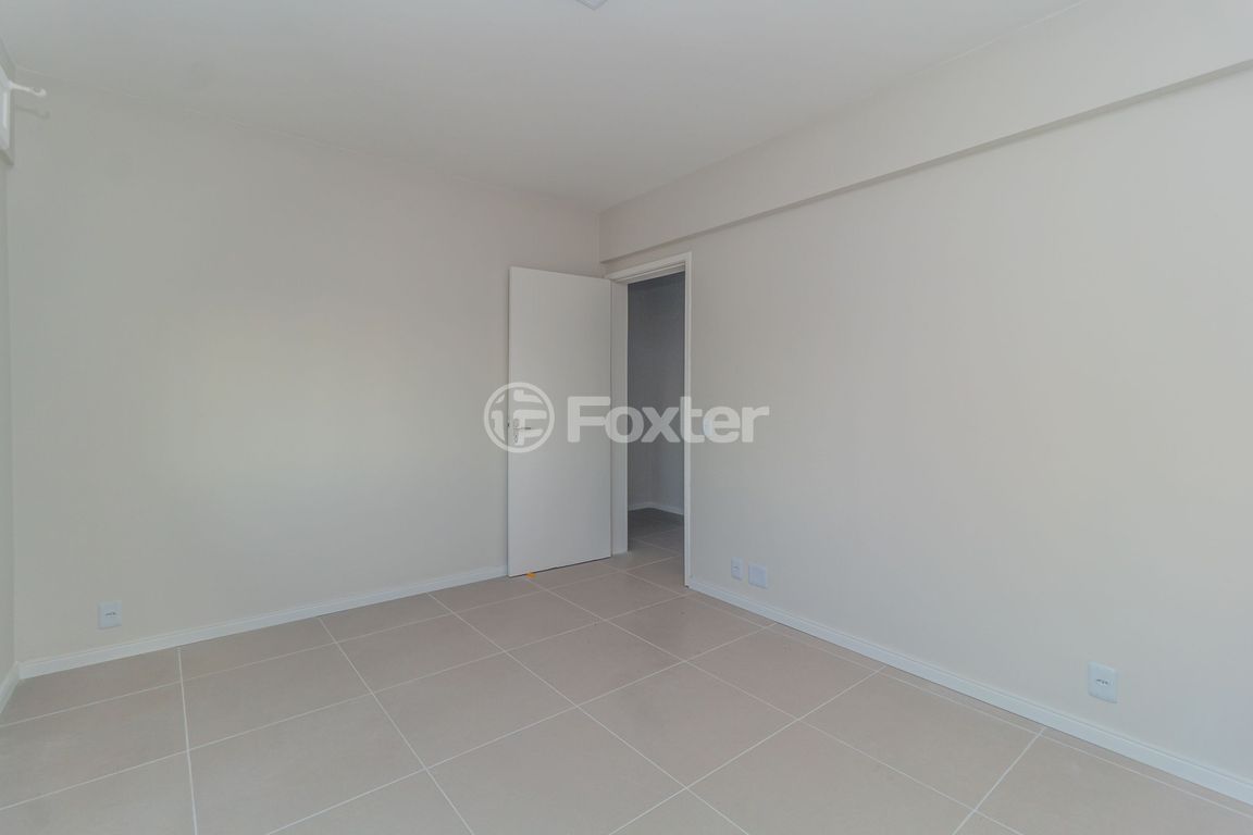 Cobertura para comprar em Doutor Campos Velho, 519 - foto 40