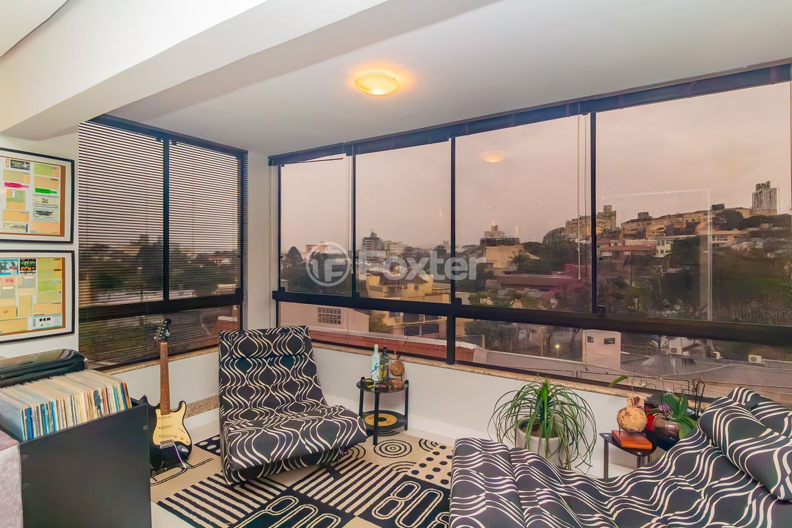 casa sobrado para comprar em Luiz Voelcker, 351 - foto 17