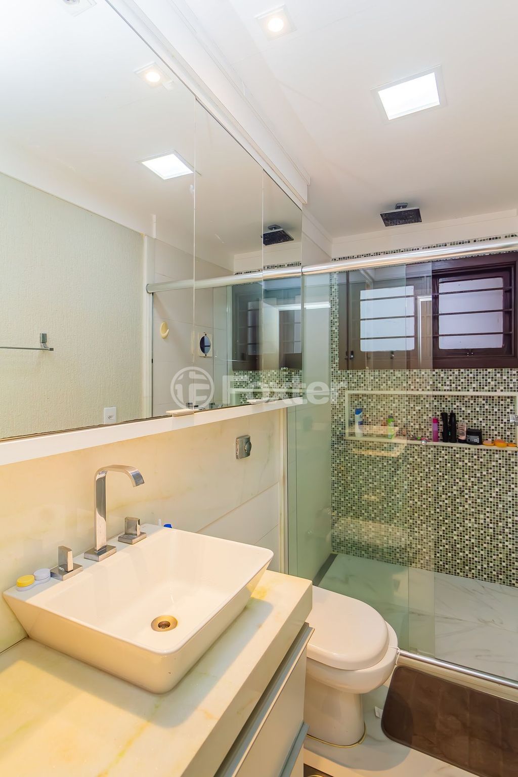 casa sobrado para comprar em Luiz Voelcker, 351 - foto 44
