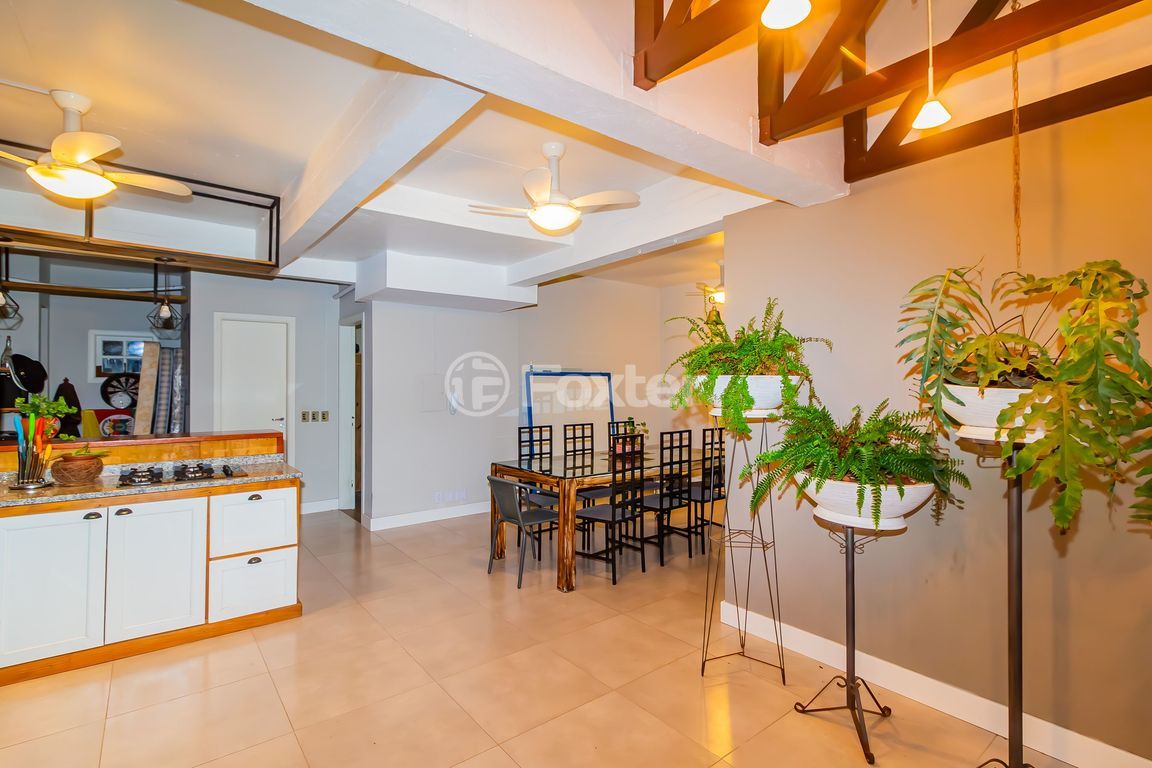 casa sobrado para comprar em Luiz Voelcker, 351 - foto 9