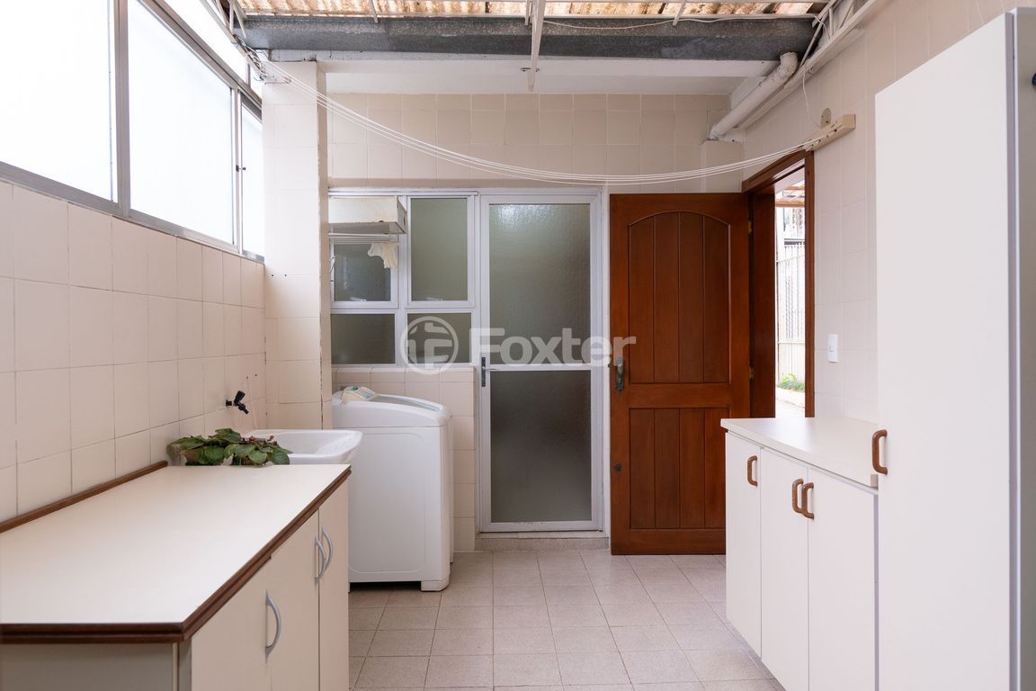 casa sobrado para comprar em Ivan Iglesias, 208 - foto 40