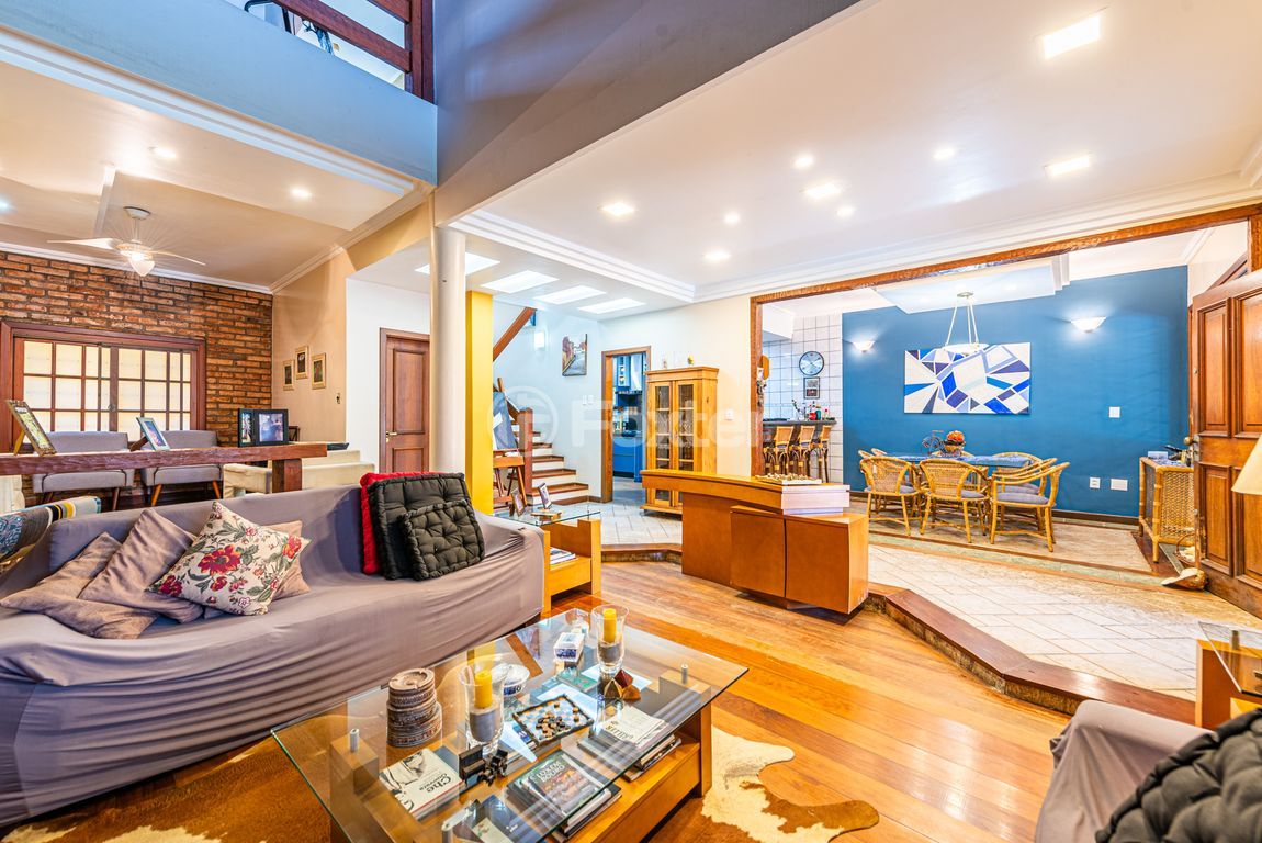 casa sobrado para comprar em Guarujá, Porto Alegre - foto 1