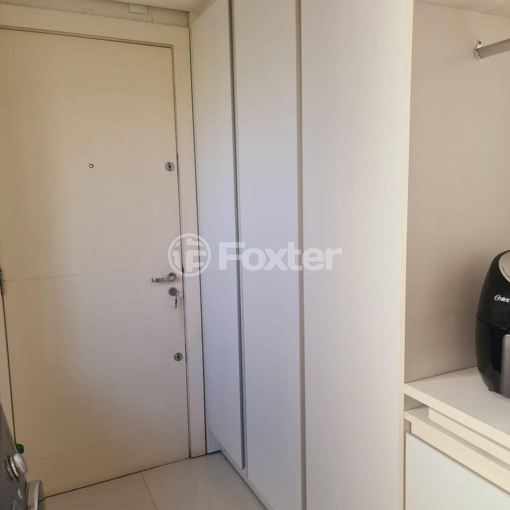 Apartamento para comprar em Carlos Trein Filho, 877 - foto 17