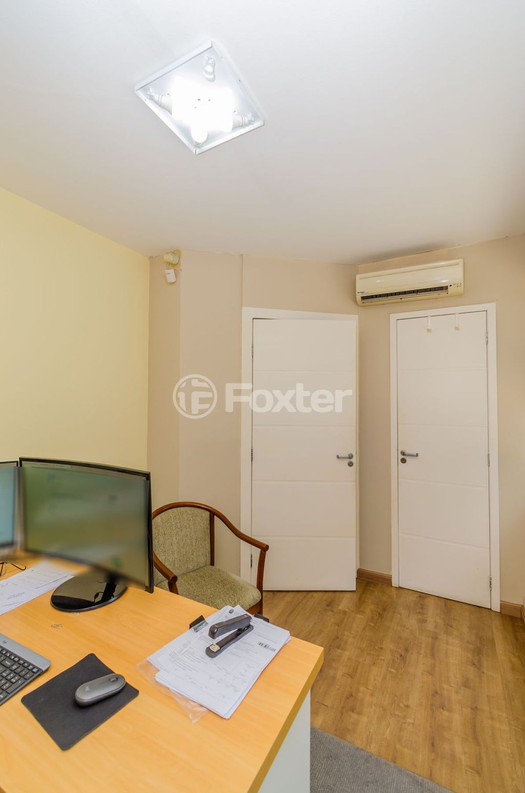 consultorio sala conjunto para comprar em Mostardeiro, 291 - foto 19