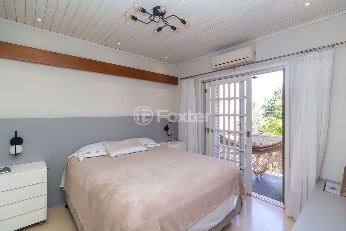 casa sobrado para comprar em Professor Antônio José Remião, 335 - foto 30