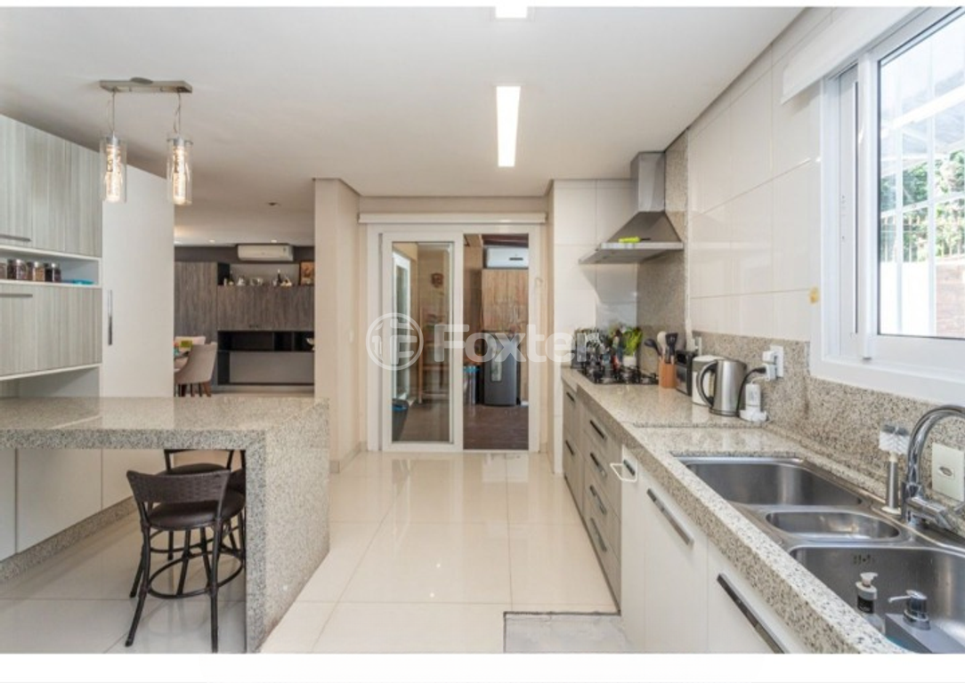 casa sobrado para comprar em Fábio Araújo Santos, 1240 - foto 9