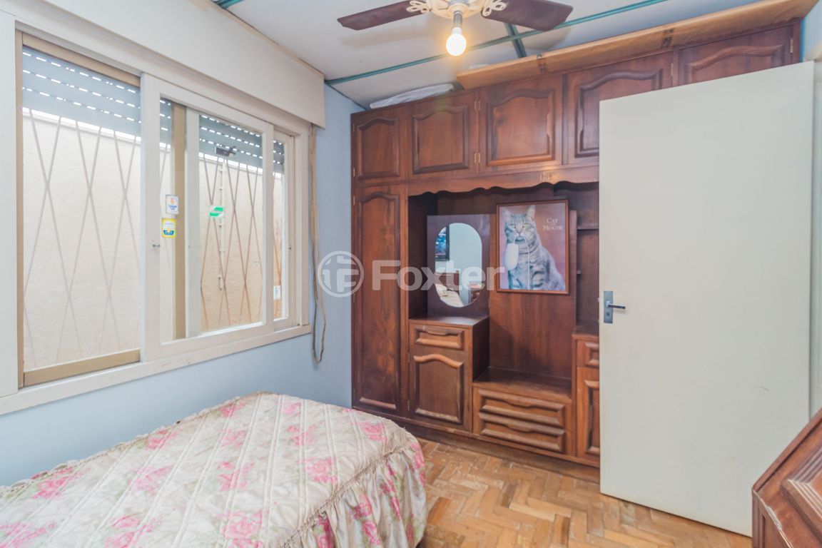 casa sobrado para comprar em Doutor Vargas Neto, 630 - foto 12