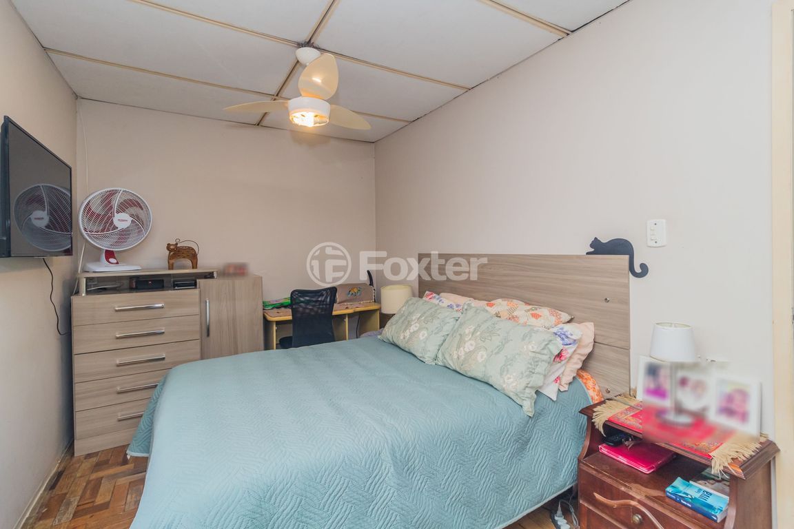 casa sobrado para comprar em Doutor Vargas Neto, 630 - foto 15