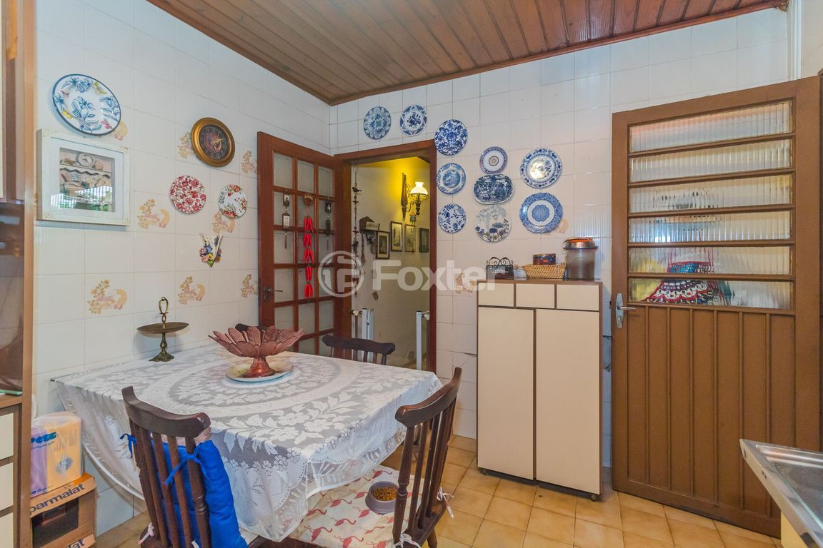 casa sobrado para comprar em Doutor Vargas Neto, 630 - foto 24
