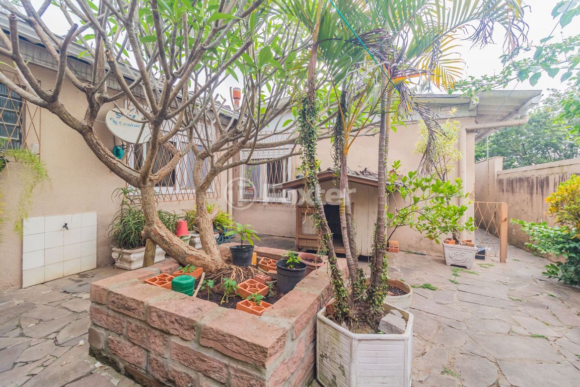 casa sobrado para comprar em Doutor Vargas Neto, 630 - foto 34