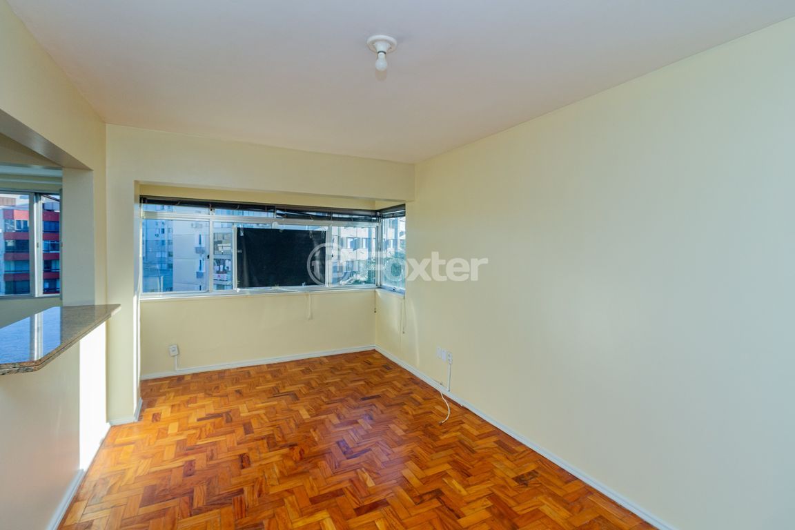 Apartamento para comprar em Floresta, Porto Alegre - foto 1