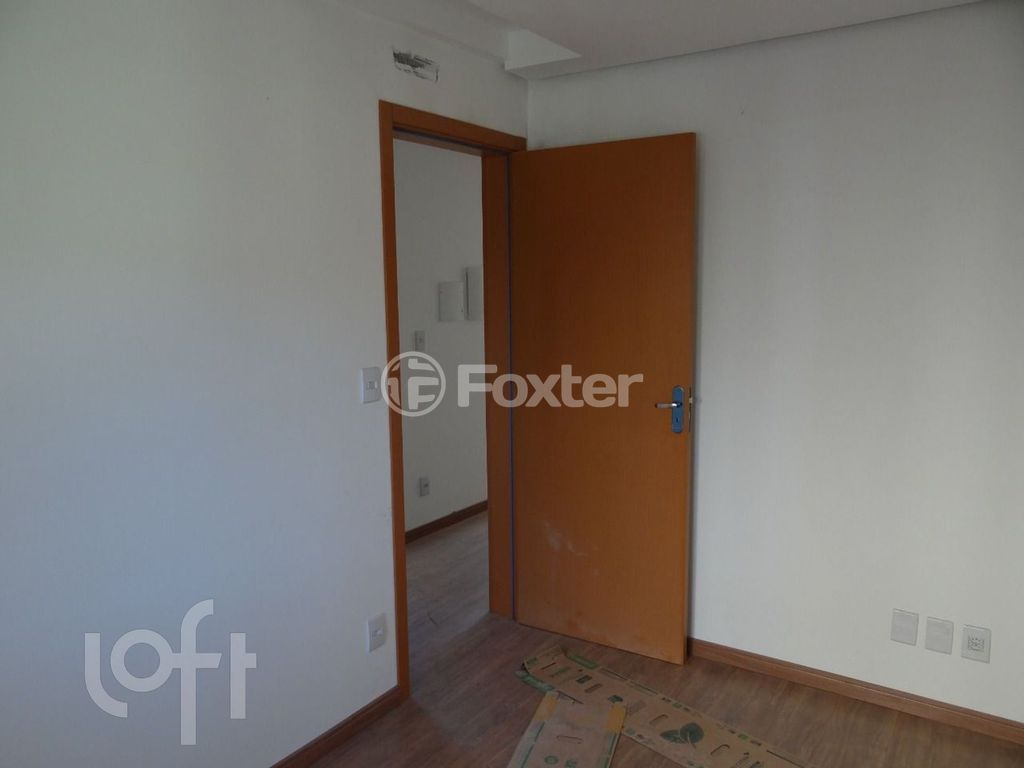 casa sobrado para comprar em Madre Celina Maria Azambuja, 170 - foto 9