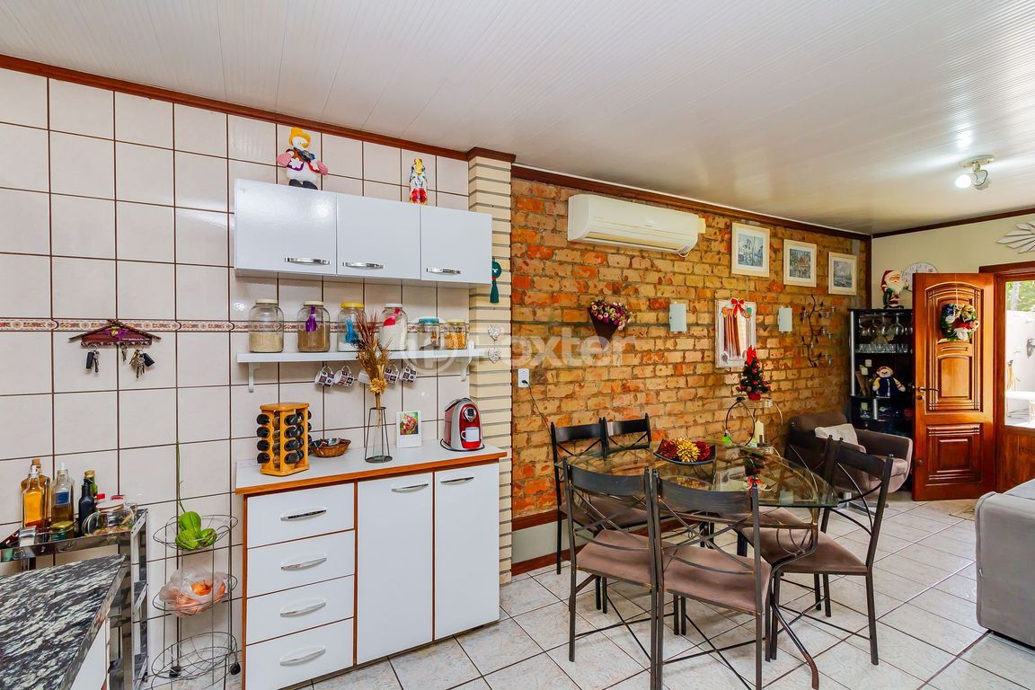 casa sobrado para comprar em Inspetor Adalberto de Souza Remião, 228 - foto 24