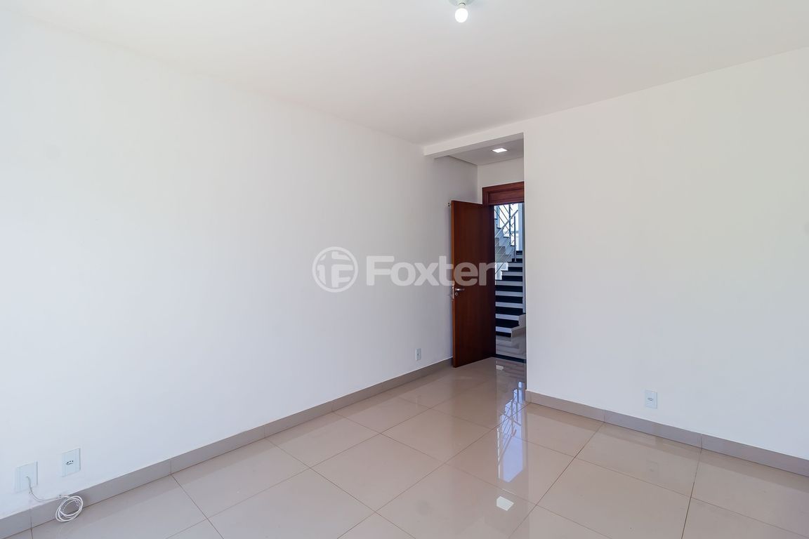 casa sobrado para comprar em Ivo Walter Kern, 650 - foto 55