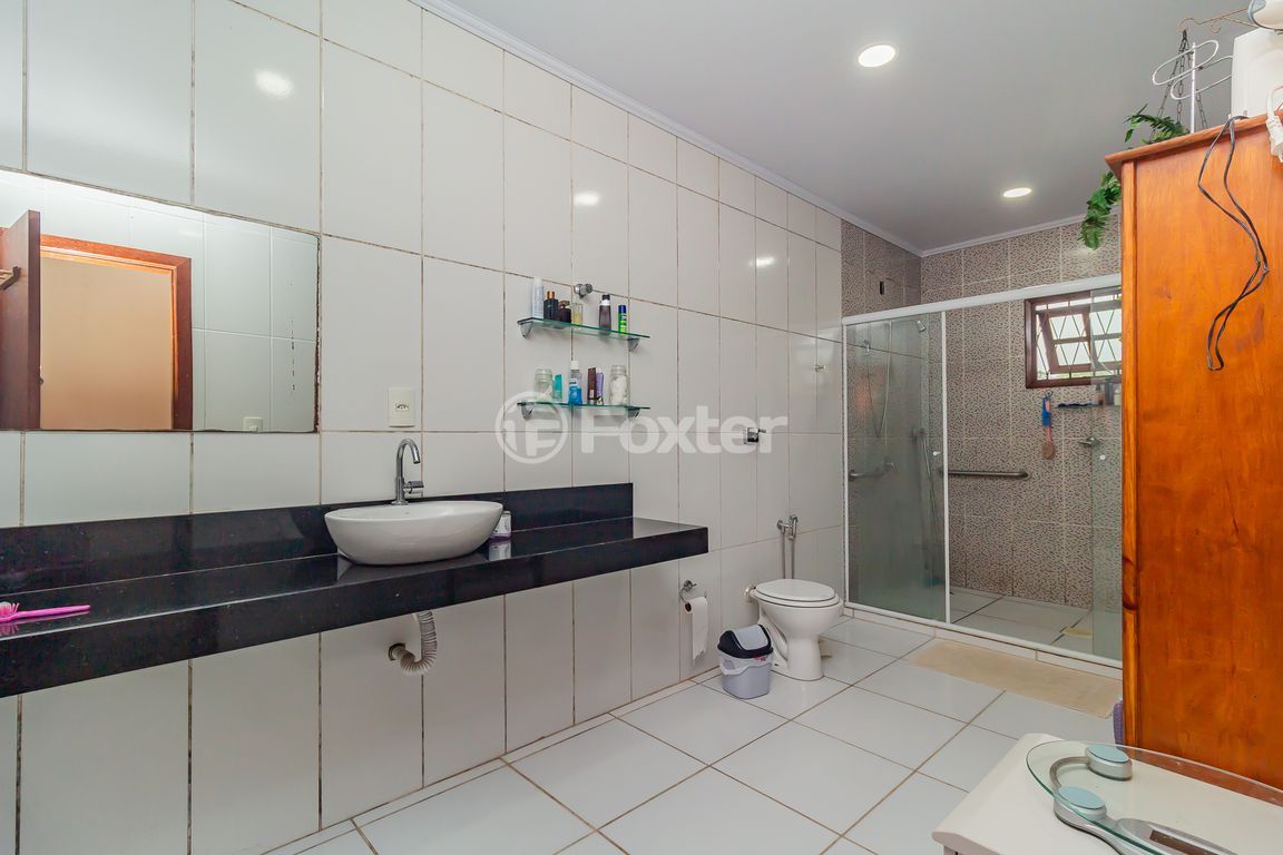 casa sobrado para comprar em Marciano José Goulart, 336 - foto 9