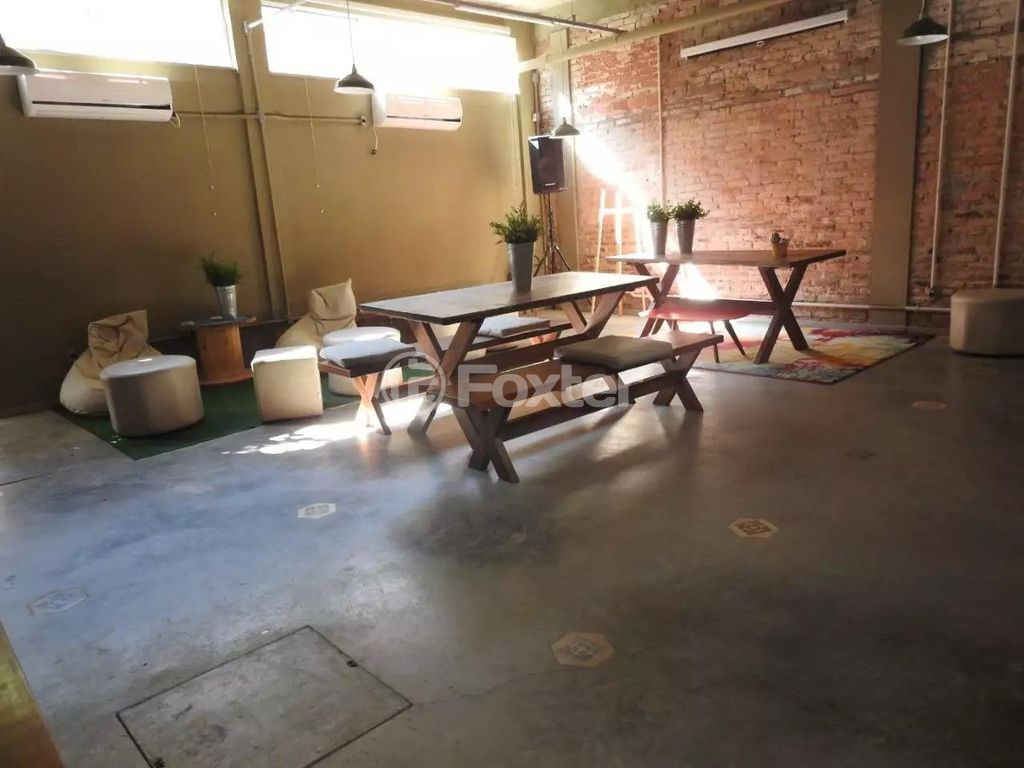 Prédio para comprar em Brino, 241 - foto 24