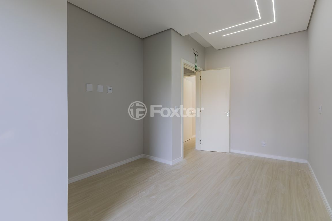 casa sobrado para comprar em Luis Alberto Ribeiro de Castro, 141 - foto 22