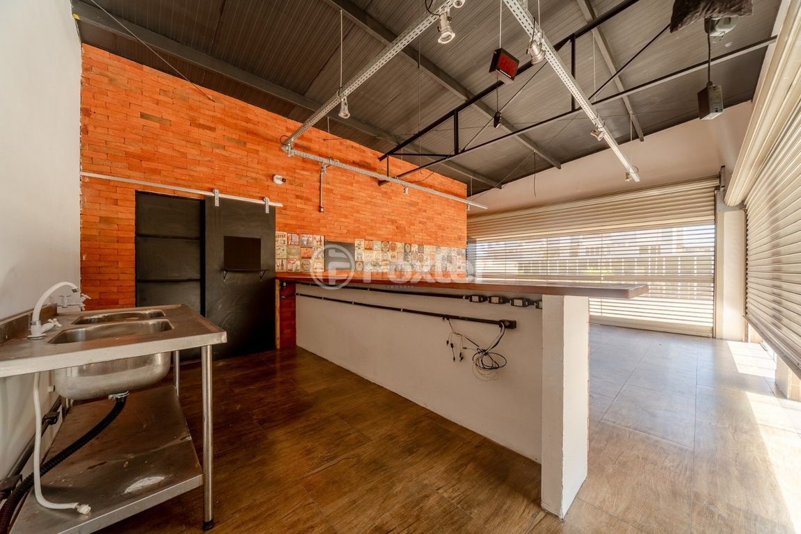 loja ponto comercial para comprar em Doutor Mário Totta, 651 - foto 8