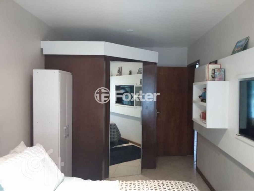 casa sobrado para comprar em Professor Elpídio Ferreira Paes, 53 - foto 4