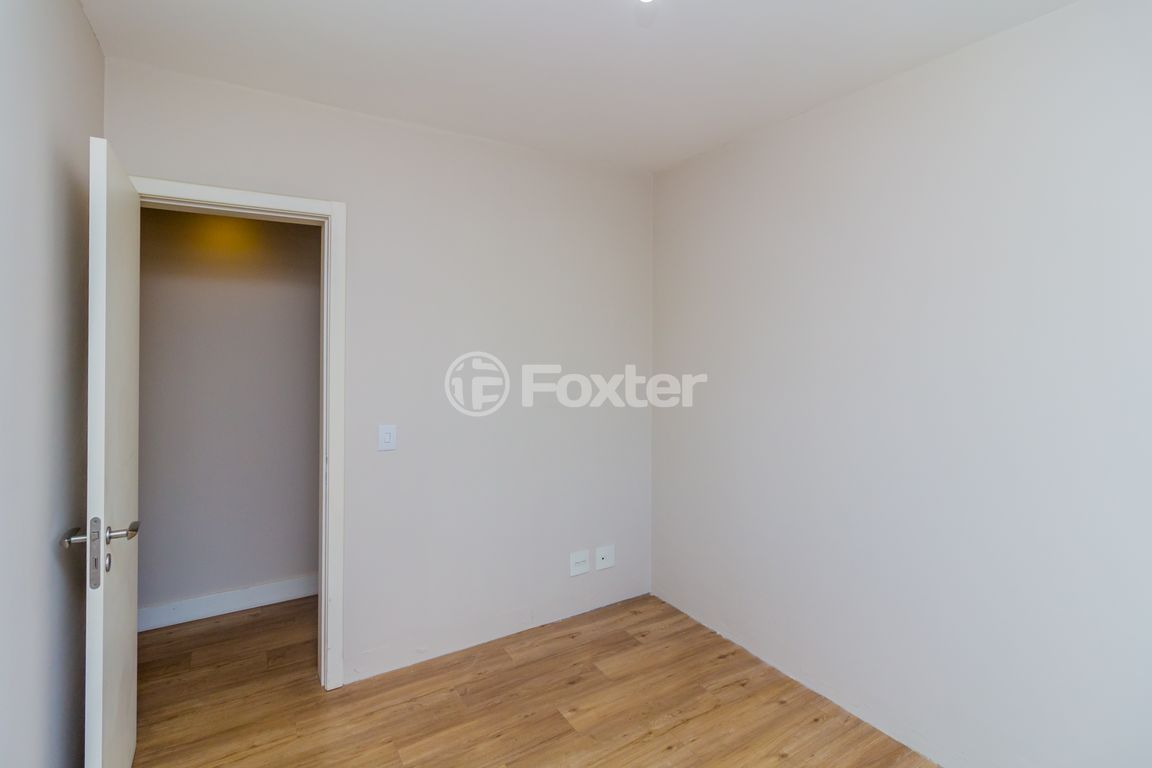 Apartamento para comprar em Eudoro Berlink, 805 - foto 17