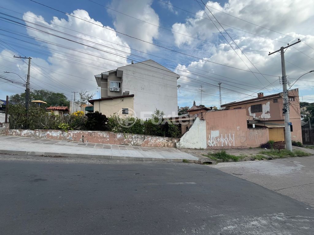 casa sobrado para comprar em VICENTE MONTEGGIA, 1235 - foto 12