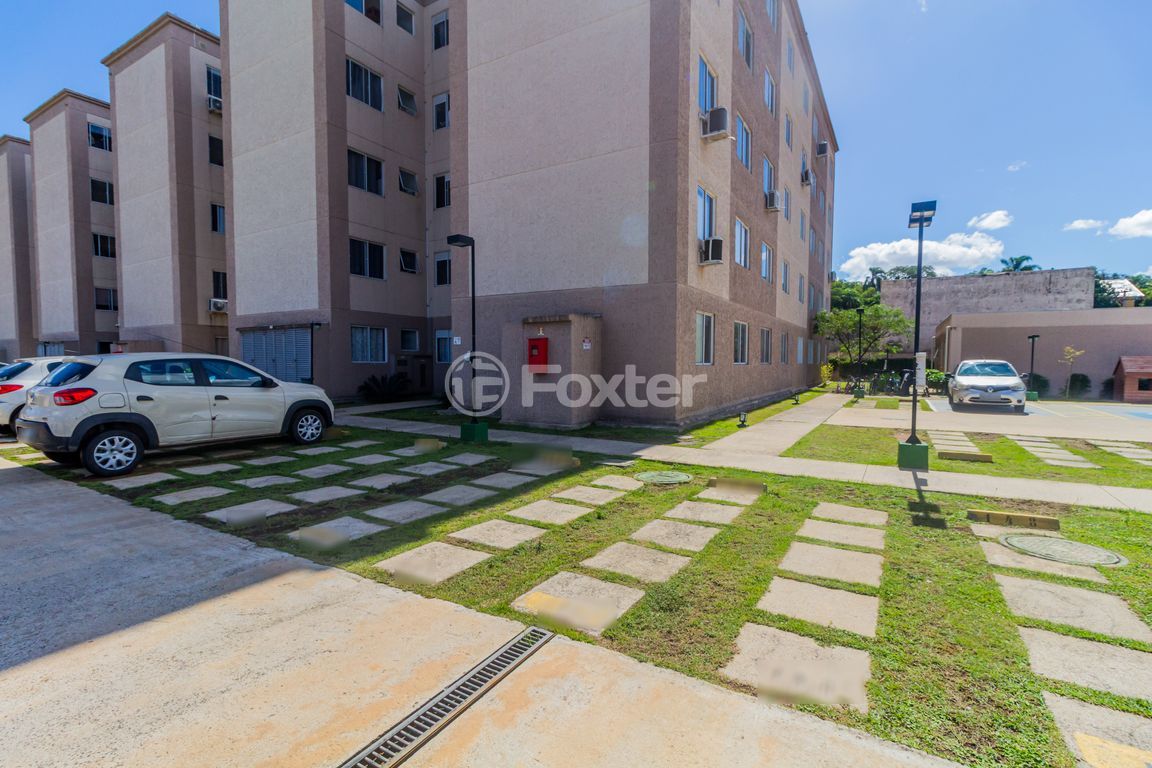 Apartamento para comprar em Pércio Freitas Maestri, 388 - foto 32