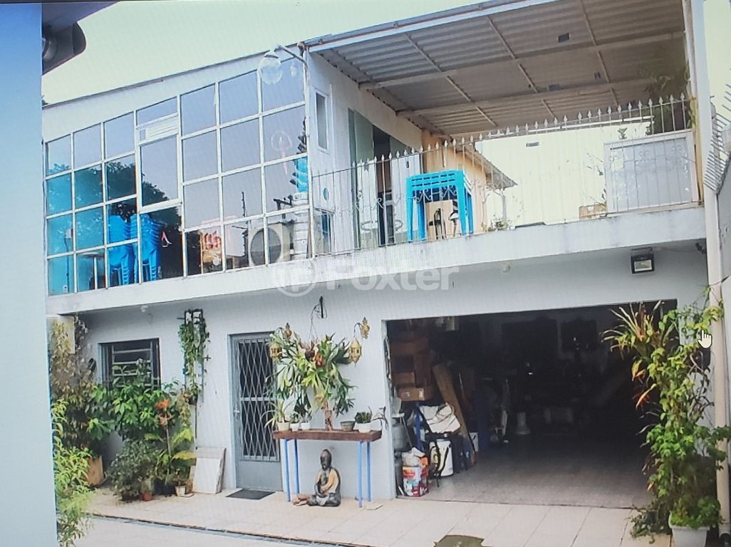 casa sobrado para comprar em Leomar Rodrigues Vieira, 115 - foto 20